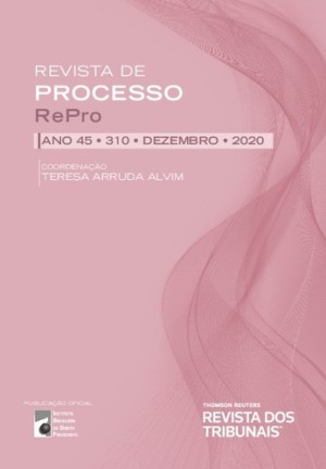 A arbitragem e o meio ambiente no direito brasileiro e no direito portugu&ecirc;s e as suas vicissitudes